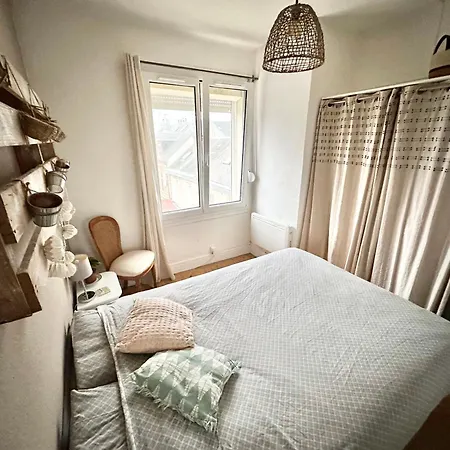 Manon - Nid Douillet Avec Balcon à 50m De La De Apartamento